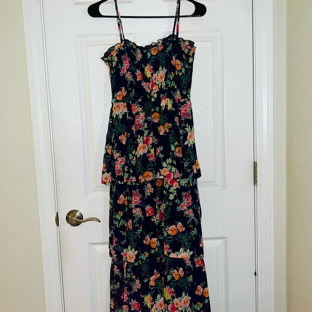 Worn Only Once! Like New And Very Pretty! - image 3